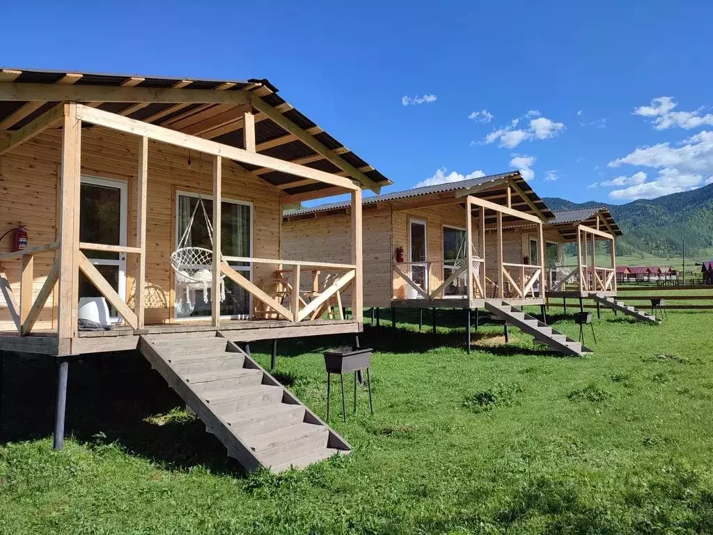 Дом в Алтай, Онгудайский район, с. Хабаровка Северная ул., 43 (18 м) - Фото 1