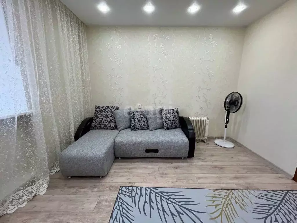 2-к кв. Ямало-Ненецкий АО, Новый Уренгой Восточный мкр, 4/3 (57.0 м) - Фото 2