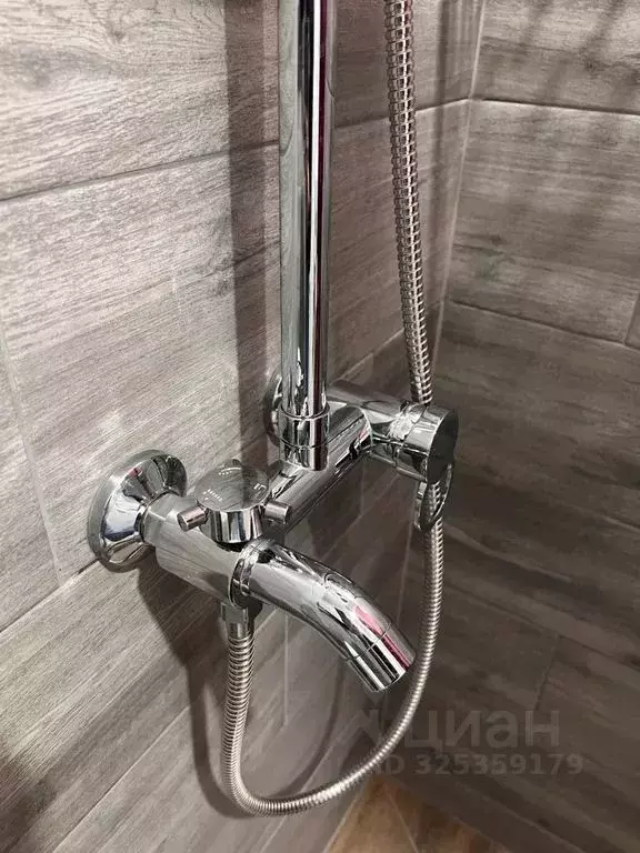 Комната Омская область, Омск ул. Рабиновича, 91 - Фото 2