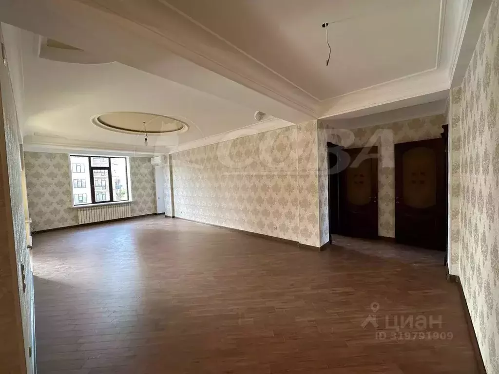 3-к кв. Дагестан, Махачкала ул. Ирчи Казака, 53Гк2 (140.0 м) - Фото 0