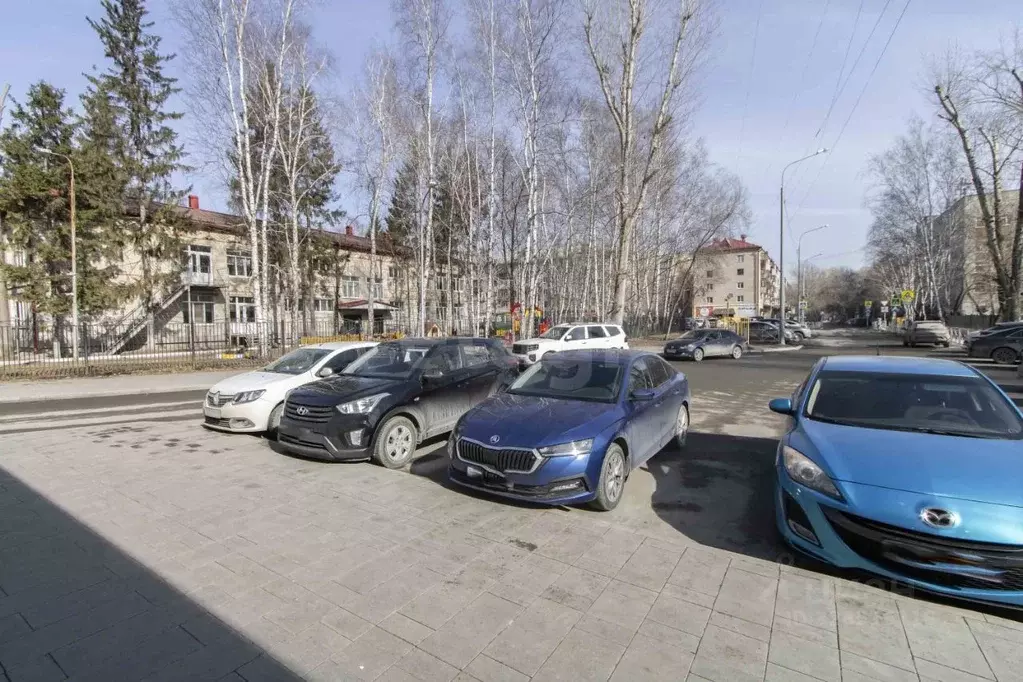 Помещение свободного назначения в Тюменская область, Тюмень проезд ... - Фото 1
