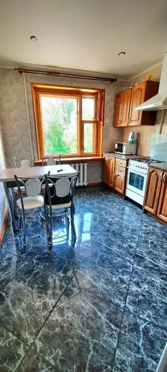 3-к кв. Саратовская область, Балаково Трнавская ул., 8А (64.0 м) - Фото 2