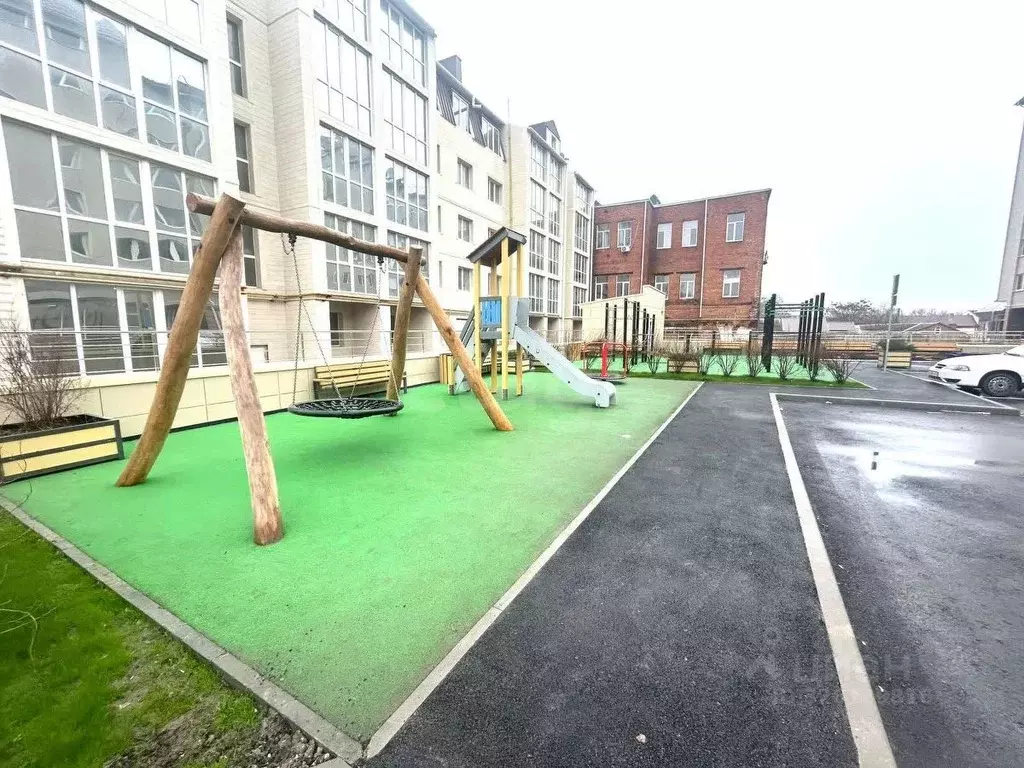 2-к кв. Ростовская область, Новочеркасск ул. Дубовского, 18 (71.6 м) - Фото 2