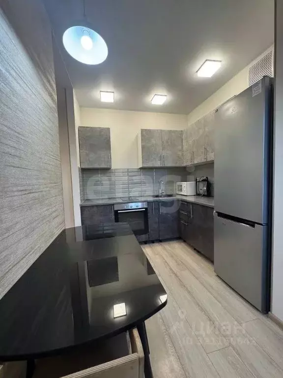 Студия Белгородская область, Белгород ул. Семейная, 27 (29.3 м) - Фото 0