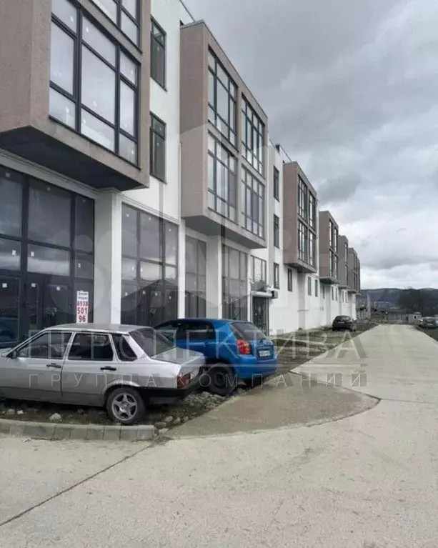 Продам торговое помещение, 52 м - Фото 1