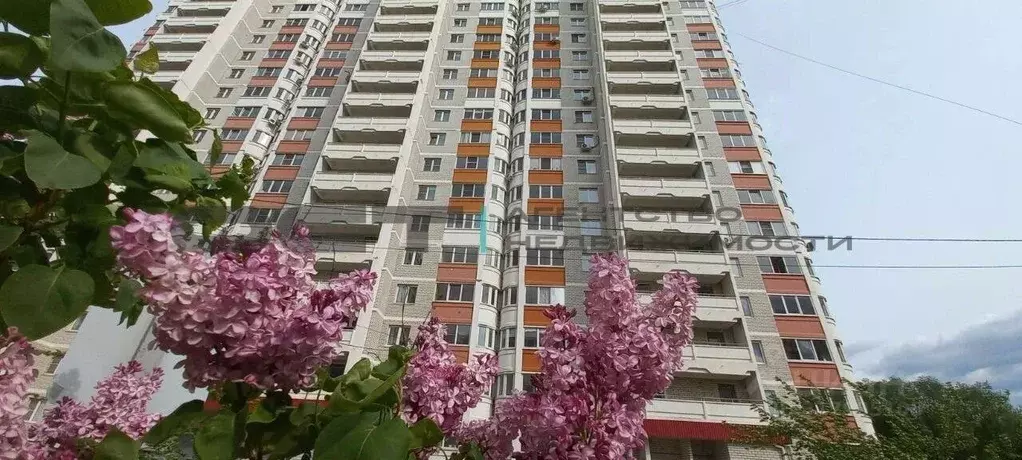 1-к кв. Тульская область, Тула ул. Павшинский мост, 1к1 (50.0 м) - Фото 0