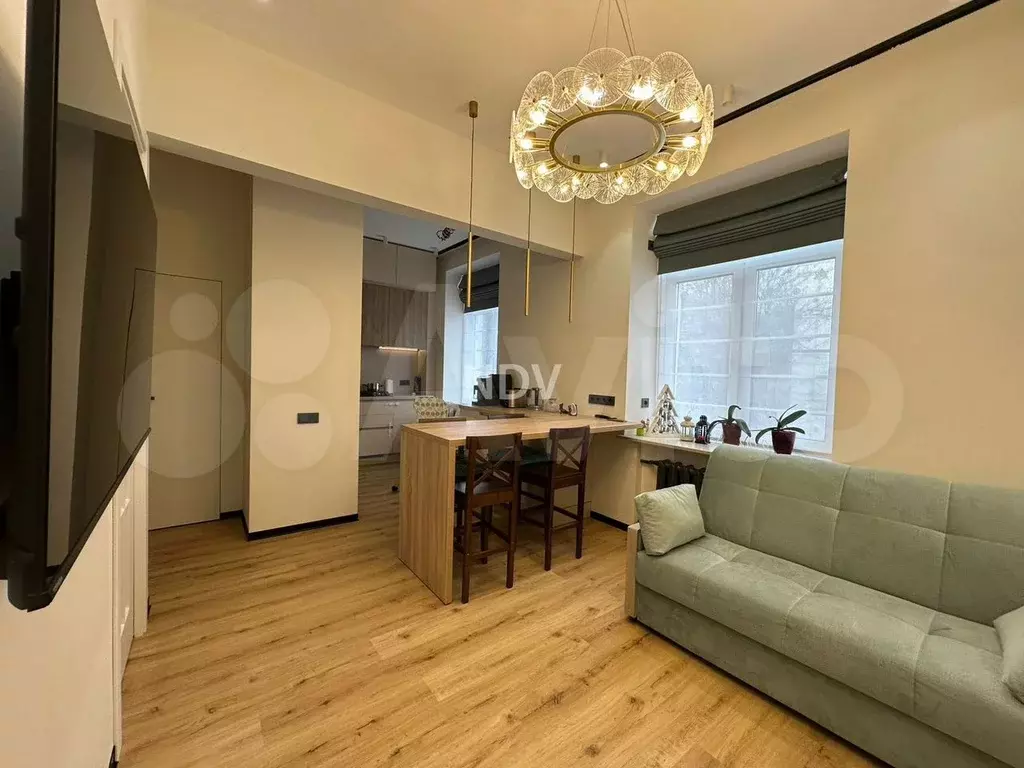 3-к. квартира, 94 м, 2/5 эт. - Фото 0