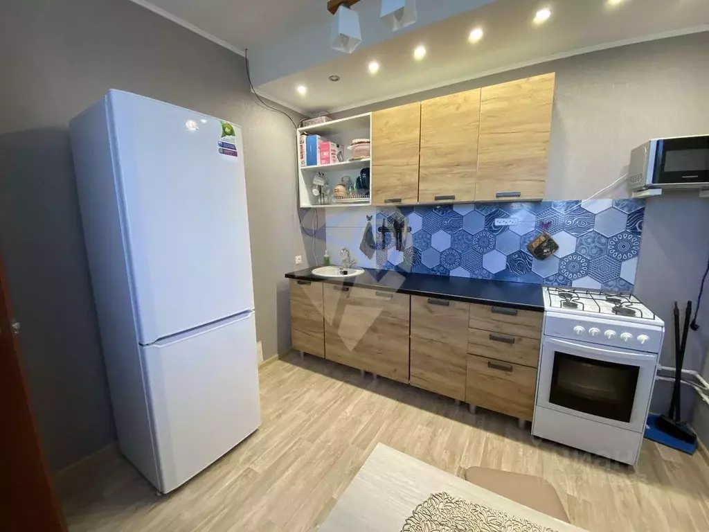 Дом в Белгородская область, Старый Оскол Казацкий мкр,  (33 м) - Фото 2