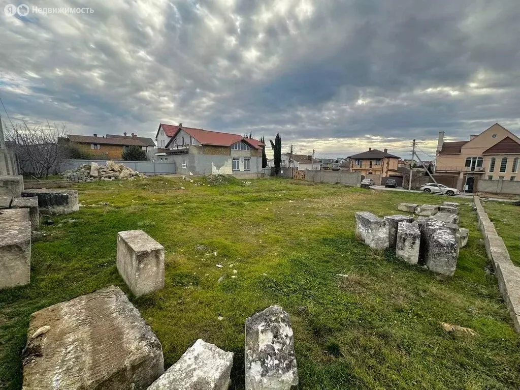 Участок в Севастополь, улица Василия Шукшина (6.1 м) - Фото 0