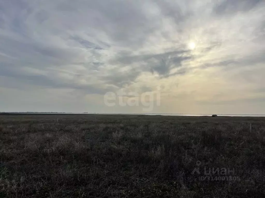 Участок в Крым, Сакский район, с. Штормовое  (6.0 сот.) - Фото 1