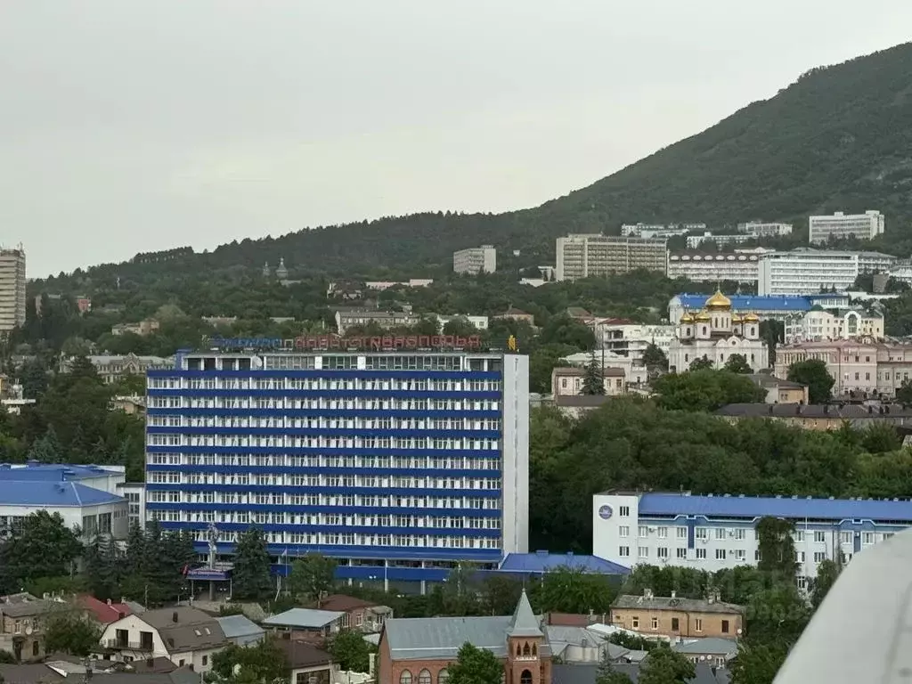 Студия Ставропольский край, Пятигорск ул. Бунимовича, 1А (30.0 м) - Фото 0