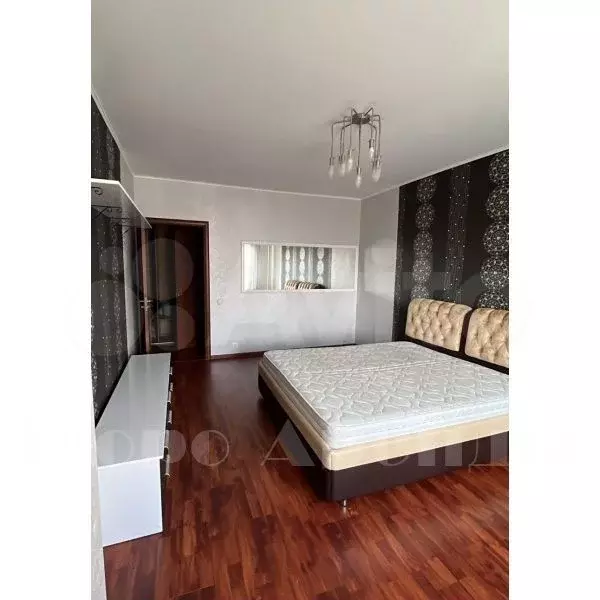 2-к. квартира, 80 м, 8/12 эт. - Фото 1