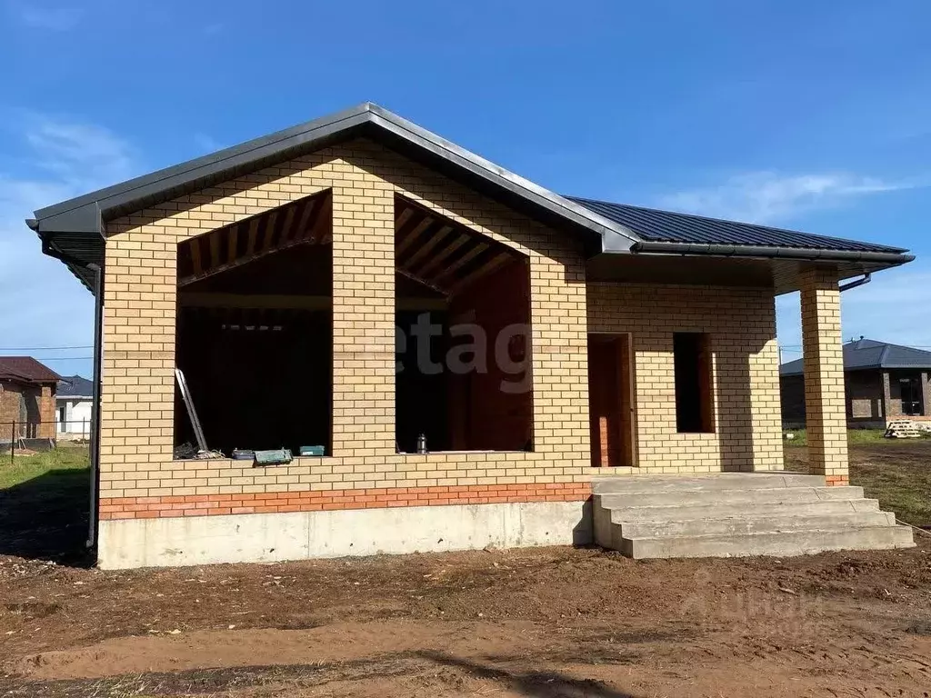 Дом в Башкортостан, Иглинский район, с. Акбердино ул. Валентины ... - Фото 1