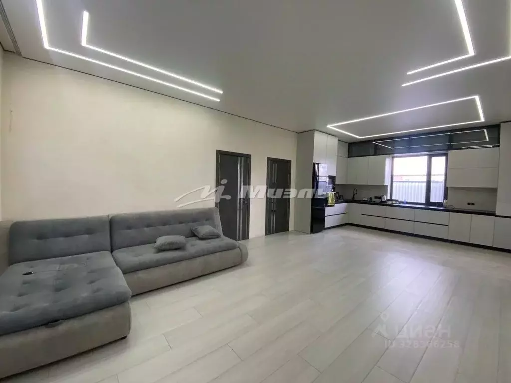 Дом в Крым, Симферопольский район, с. Родниково ул. Авдет, 32 (120 м) - Фото 1