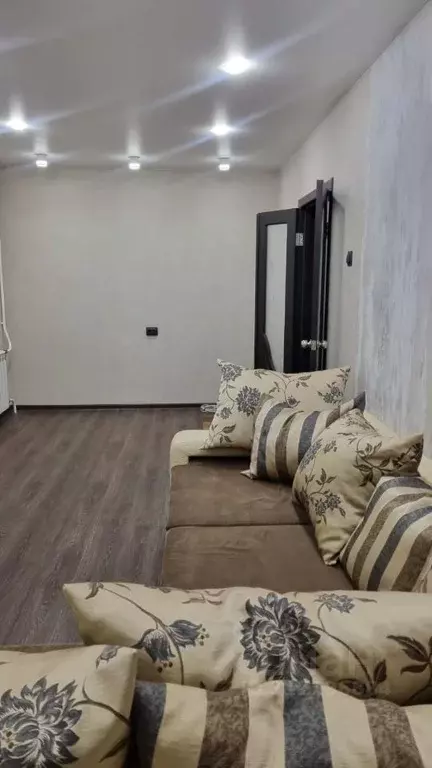1-к кв. Татарстан, Набережные Челны 65-й комплекс, 19 (43.0 м) - Фото 1