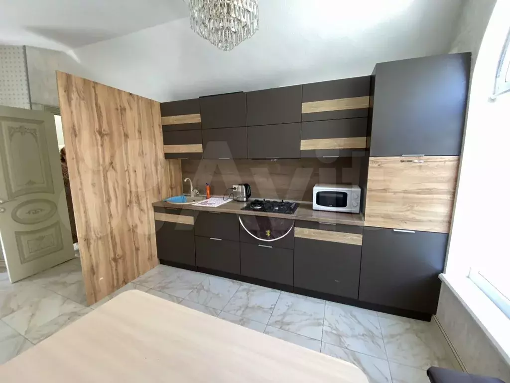 2-к. квартира, 85 м, 5/5 эт. - Фото 1