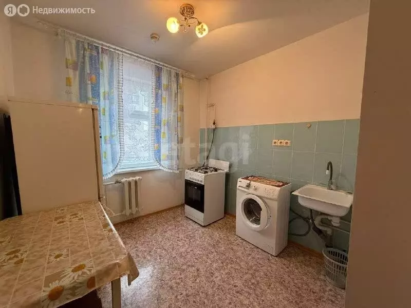 1-комнатная квартира: Стерлитамак, улица Артёма, 108 (36.7 м) - Фото 2