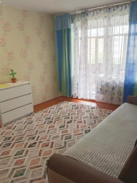 1-к кв. Хакасия, Абакан ул. Стофато, 10 (33.4 м) - Фото 0