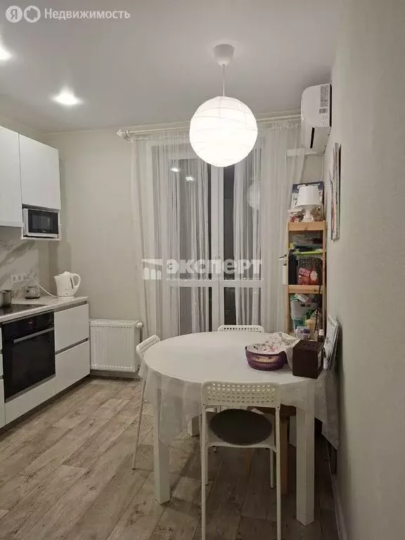 1-комнатная квартира: Казань, улица Академика Завойского, 23 (38 м) - Фото 1