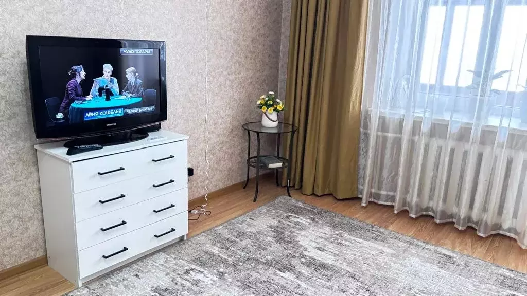 1-к кв. Башкортостан, Уфа Комсомольская ул., 18 (40.0 м) - Фото 1