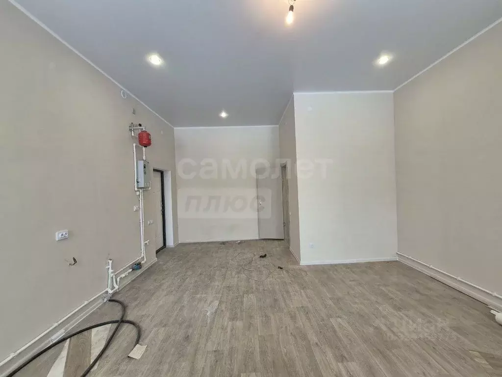 Студия Оренбургская область, Оренбург ул. Ходакова, 64 (26.9 м) - Фото 1