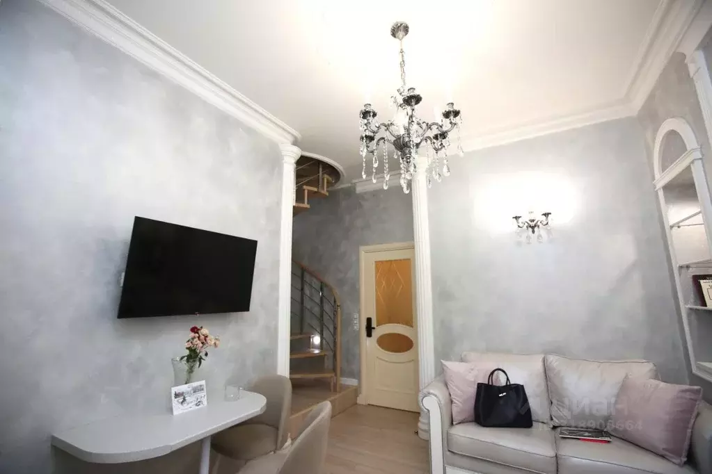 2-к кв. Санкт-Петербург Невский просп., 5 (40.0 м) - Фото 0