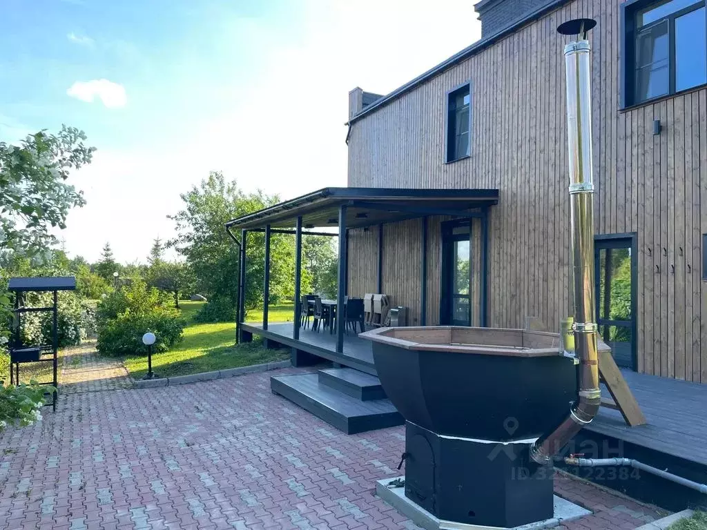 Дом в Ленинградская область, Гатчинский муниципальный округ, д. ... - Фото 1