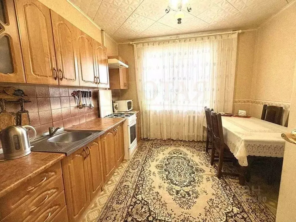 3-к кв. Белгородская область, Старый Оскол ул. Хмелева, 5 (72.0 м) - Фото 0