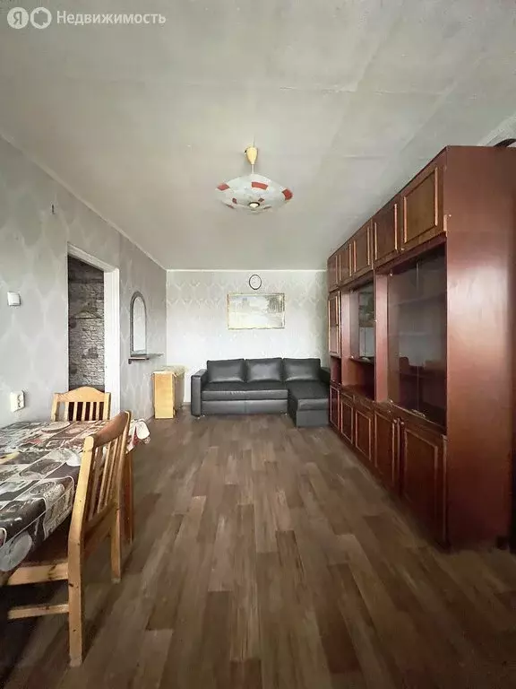 3-комнатная квартира: Уфа, бульвар Тухвата Янаби, 65/1 (51 м) - Фото 1