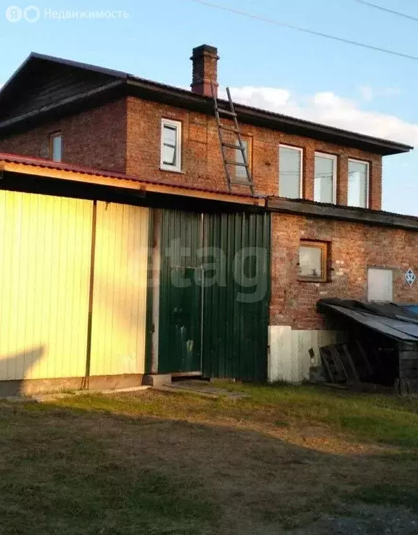 Дом в Кемерово, улица Кутузова (140 м) - Фото 1
