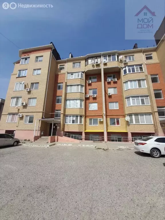 1-комнатная квартира: Элиста, улица Юрия Клыкова, 90Б (43.8 м) - Фото 1