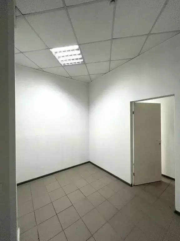 Офис в Новосибирская область, Новосибирск ул. Писемского, 1А (10 м) - Фото 1