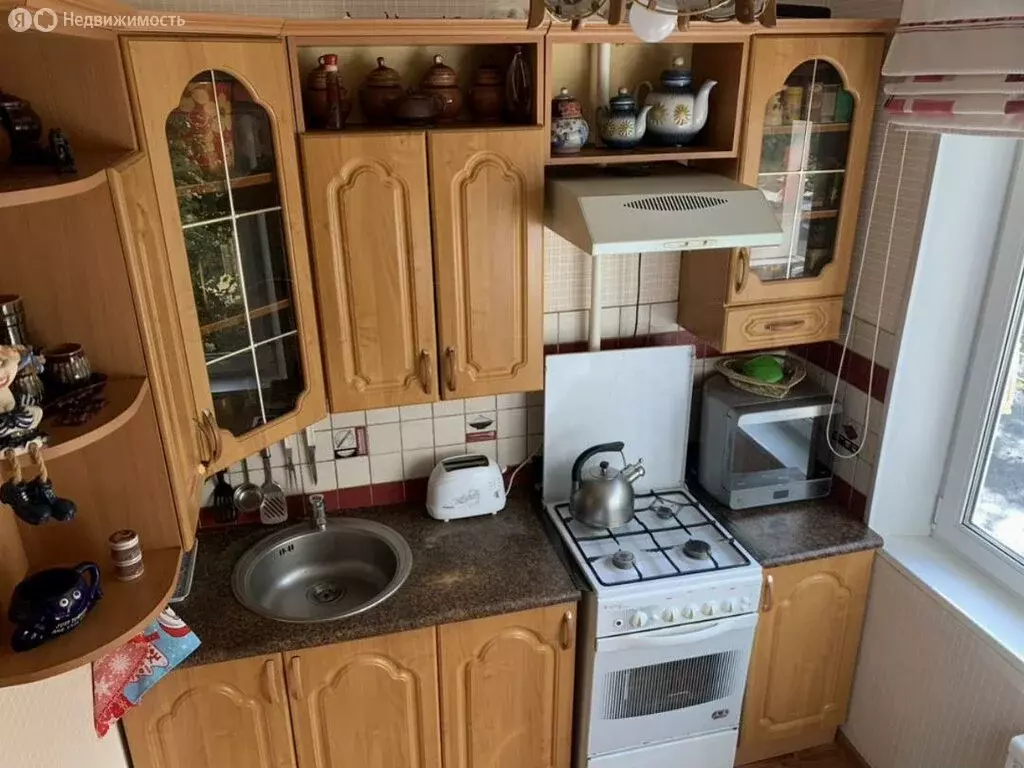 2-комнатная квартира: Белгород, улица Губкина, 17 (47 м) - Фото 1