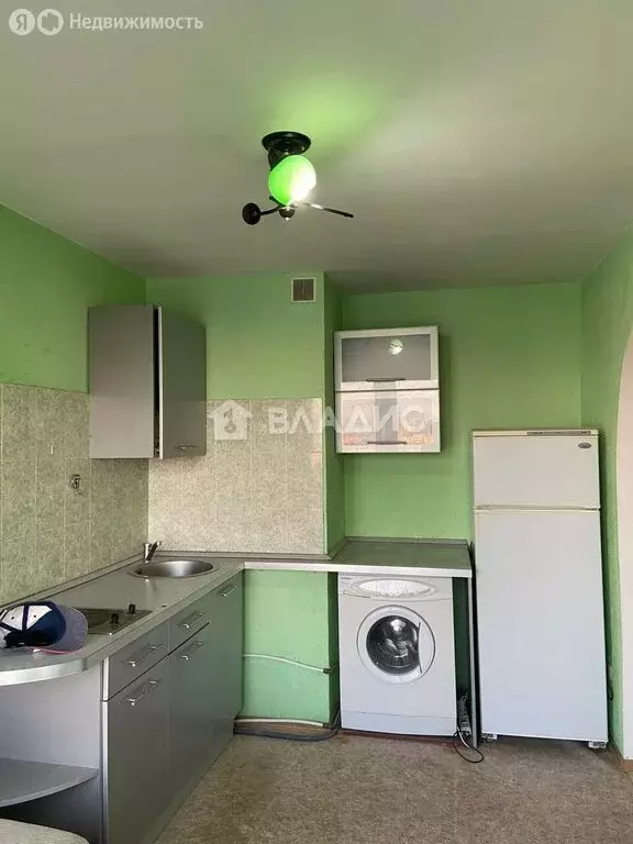 1-комнатная квартира: Волгоград, улица Пархоменко, 35 (38 м) - Фото 0