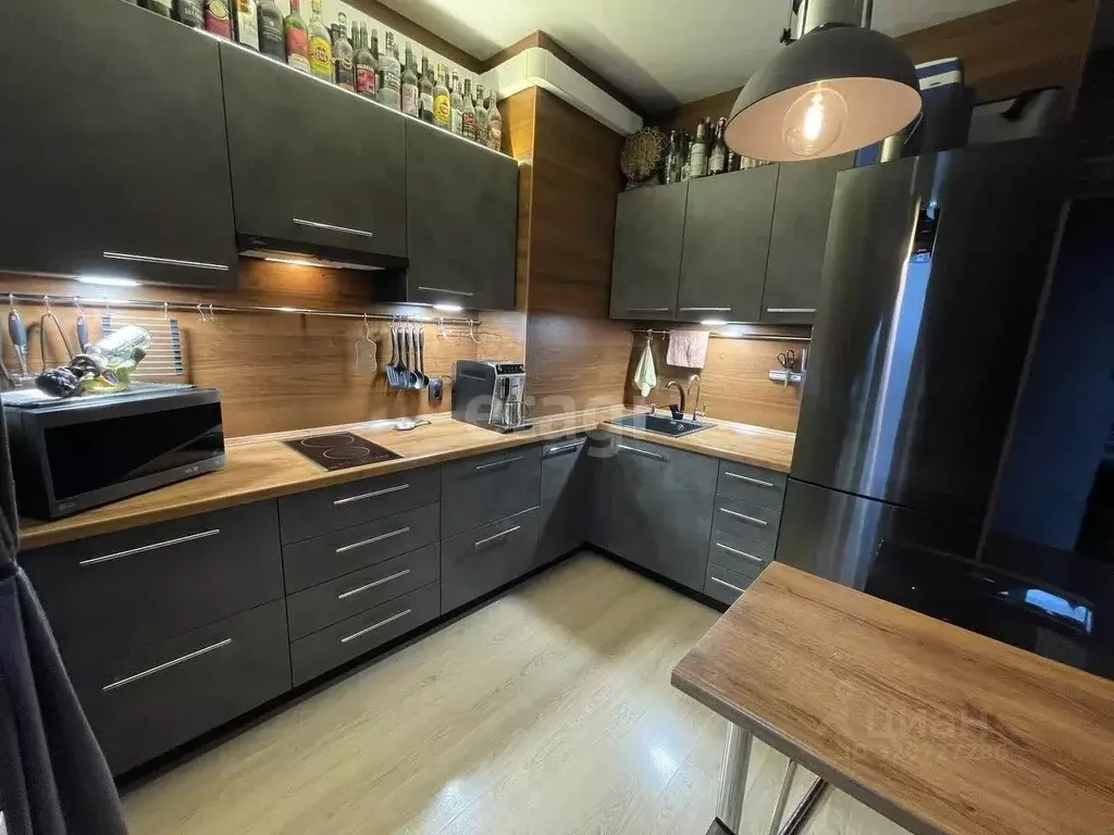 1-к кв. Белгородская область, Белгород Харьковская ул., 3 (50.0 м) - Фото 1