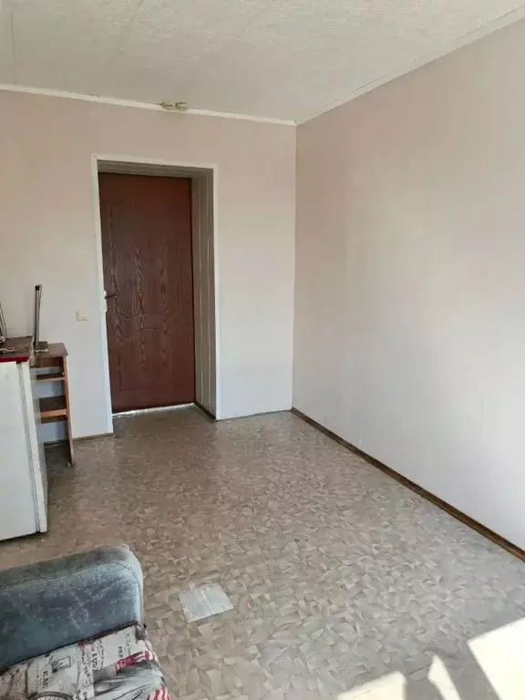 Комната Новосибирская область, Новосибирск ул. Лазарева, 31А (11.5 м) - Фото 2