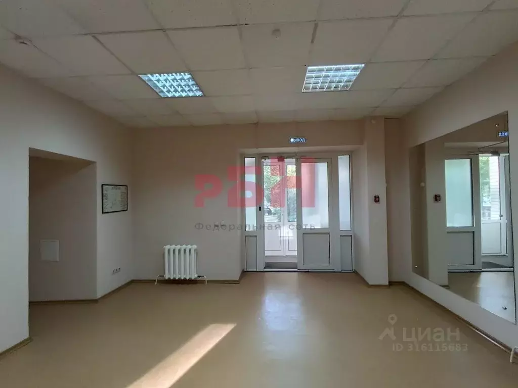 Офис в Тюменская область, Тюмень Мельничная ул., 83к2 (240 м) - Фото 0