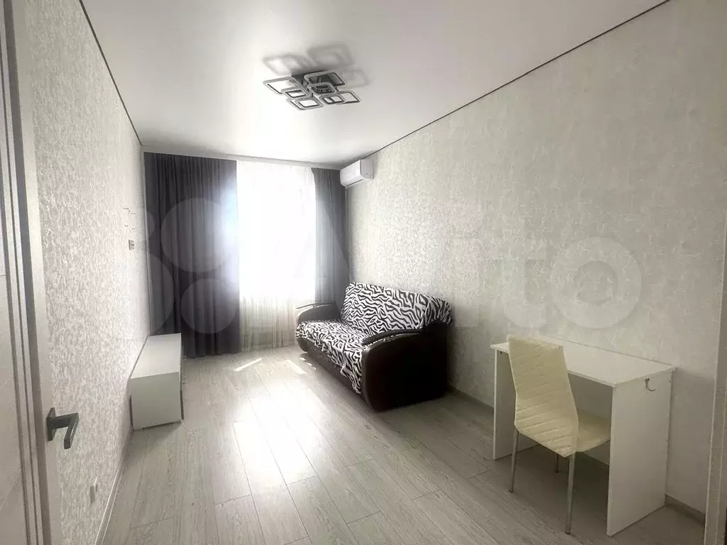 1-к. квартира, 38 м, 5/5 эт. - Фото 0