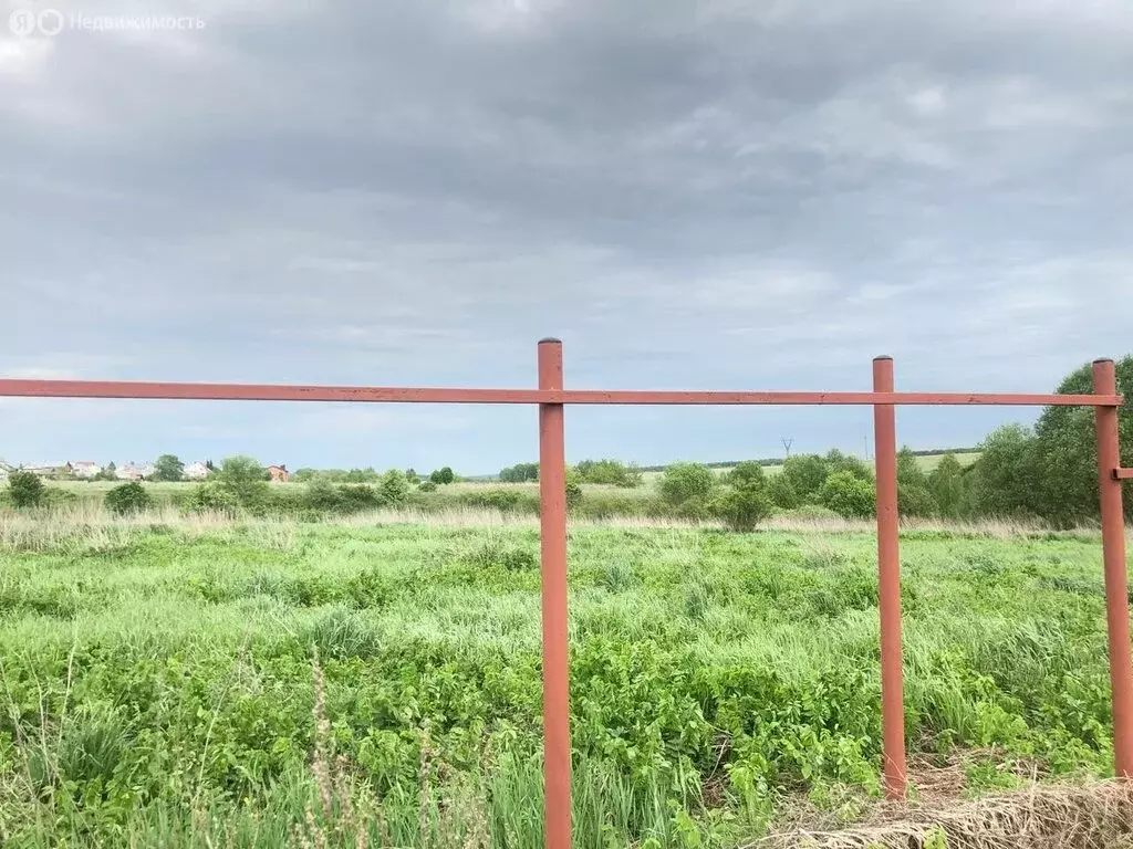 Участок в село Суромна, 3-я Сретенская улица, 5 (15 м) - Фото 0