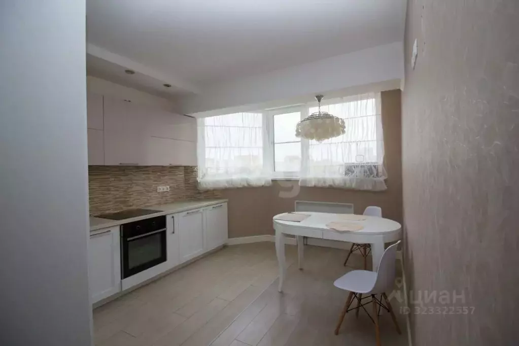 3-к кв. Калужская область, Калуга ул. Фомушина, 13 (83.7 м) - Фото 1