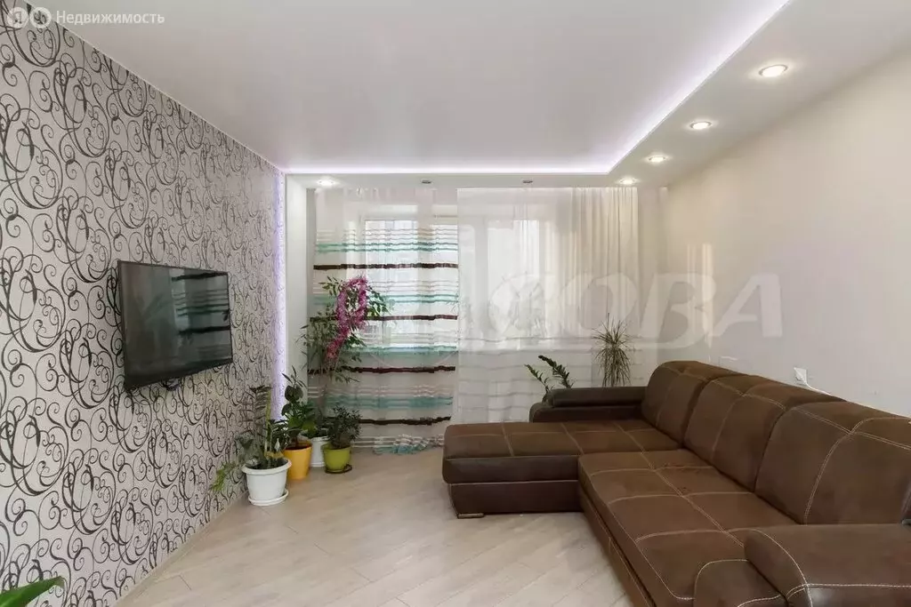 2-комнатная квартира: Тюмень, улица 30 лет Победы, 18 (72.3 м) - Фото 2