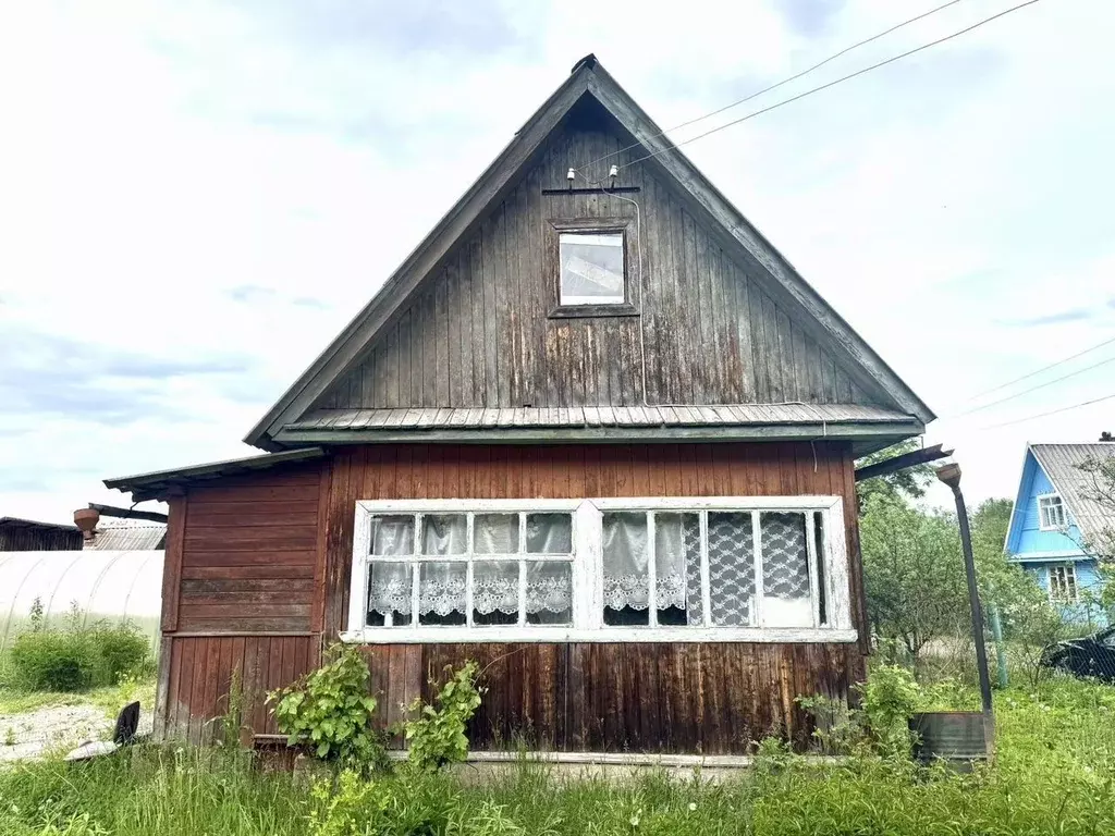 Дом в Ленинградская область, Тихвинское городское поселение, № 5 ... - Фото 1