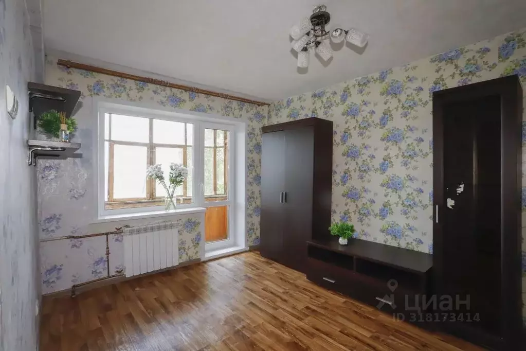 1-к кв. Иркутская область, Иркутск Дальневосточная ул., 57 (30.1 м) - Фото 0