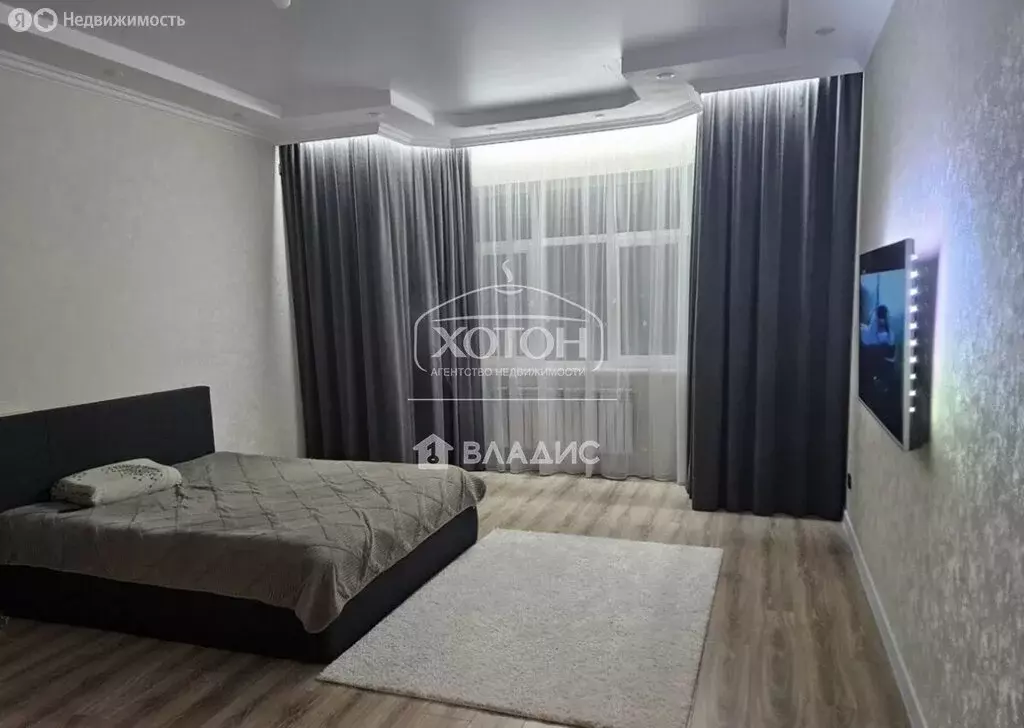 1-комнатная квартира: Элиста, улица Ю. Клыкова, 13 (60 м) - Фото 1