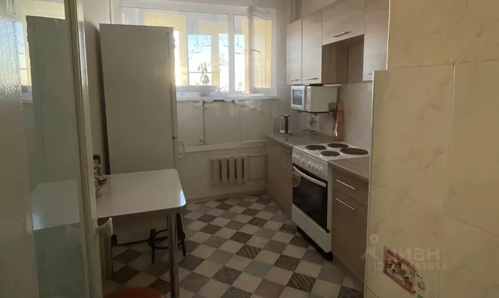 2-к кв. Самарская область, Тольятти Ленинский просп., 27 (42.3 м) - Фото 1