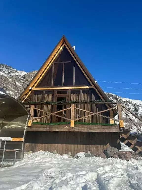 Дом в Кабардино-Балкария, Эльбрусский район, с. Тегенекли ул. ... - Фото 0