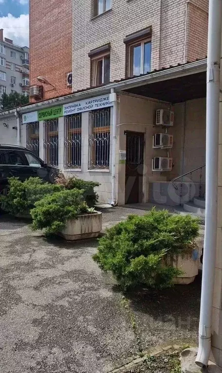 Офис в Краснодарский край, Краснодар ул. Имени Дзержинского, 10/1 (175 ... - Фото 1