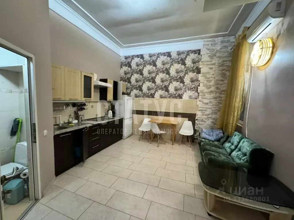1-к кв. Крым, Ялта ул. Дмитриева, 8 (40.0 м) - Фото 1