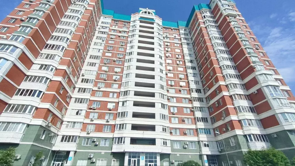 1-к кв. Оренбургская область, Оренбург просп. Победы, 159 (39.8 м) - Фото 1