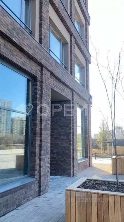 Помещение свободного назначения в Тюменская область, Тюмень Причальная ... - Фото 1